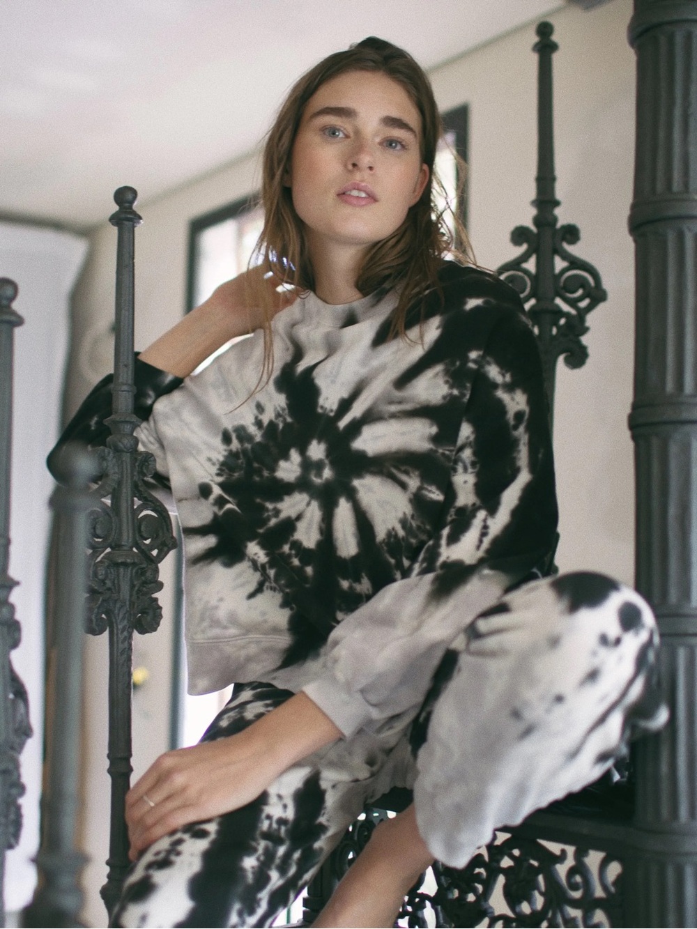 Electric & Rose | Neil Slouchy Tie-Dye Sweatshirt | Small | Black/Grey Multi